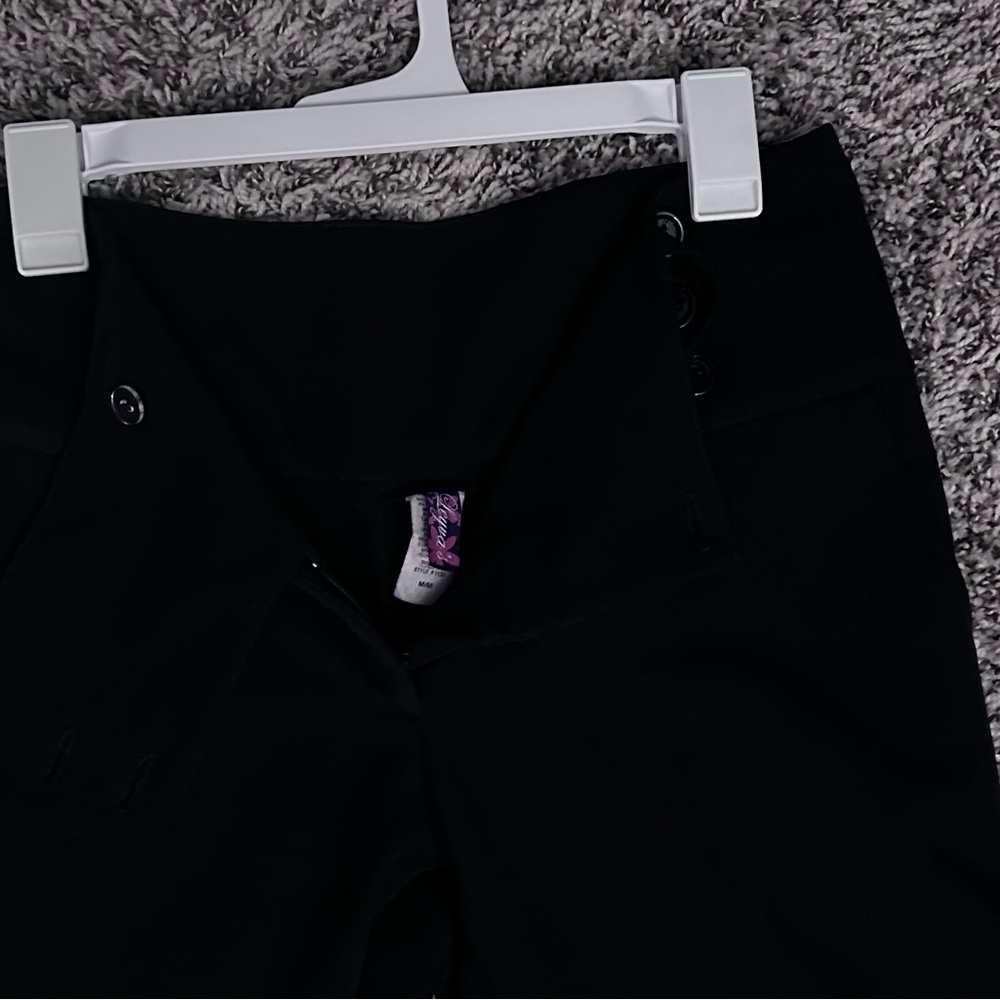 Elegant Black Women's Pants - Picture 3 of 10